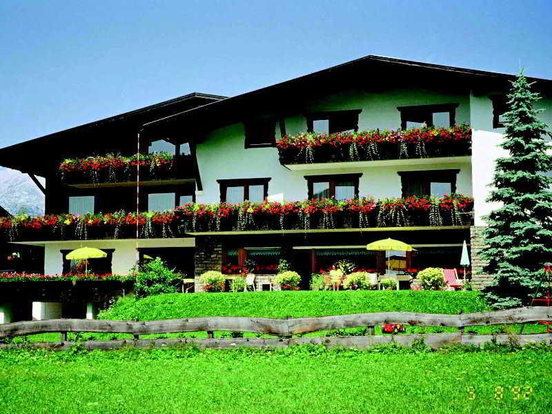 Hotel Menthof เซเฟลด์ อิน ทิโรล ภายนอก รูปภาพ